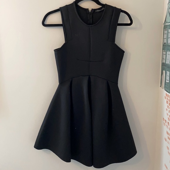 Mini black dress - Picture 1 of 2